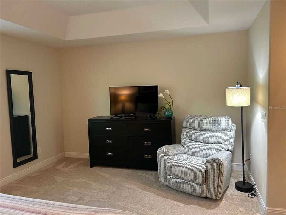 На продажу: $272,500 (3 спален, 2 ванн, 1632 Квадратных фут)