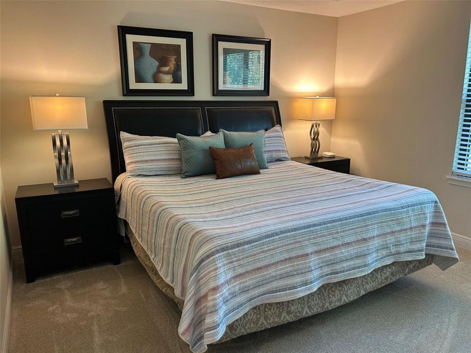 На продажу: $272,500 (3 спален, 2 ванн, 1632 Квадратных фут)