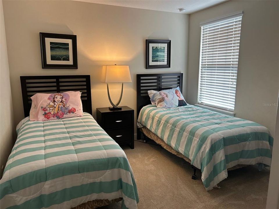 На продажу: $272,500 (3 спален, 2 ванн, 1632 Квадратных фут)