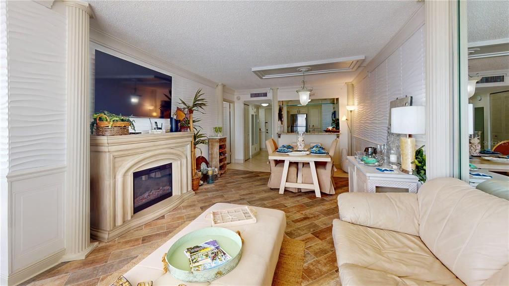 出租: $2,250 (1 贝兹, 1 浴室, 780 平方英尺)