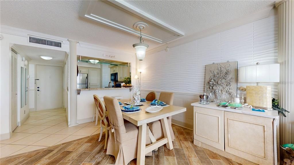 出租: $2,250 (1 贝兹, 1 浴室, 780 平方英尺)