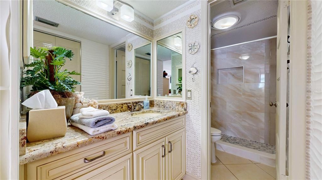 出租: $2,250 (1 贝兹, 1 浴室, 780 平方英尺)