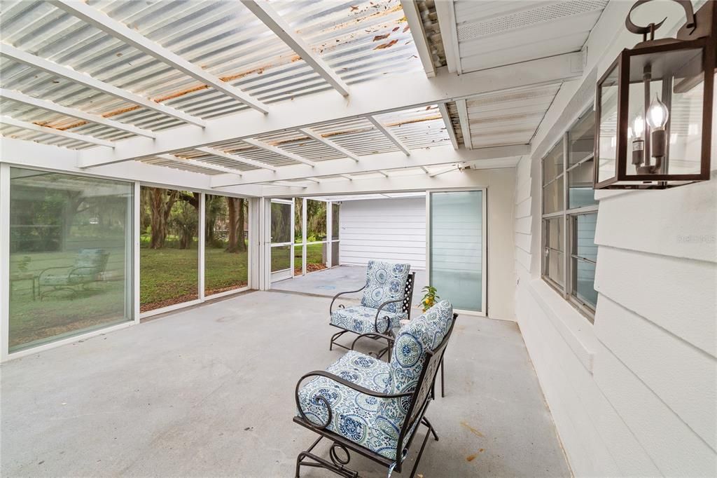 En Venta: $429,900 (3 camas, 2 baños, 1956 Pies cuadrados)