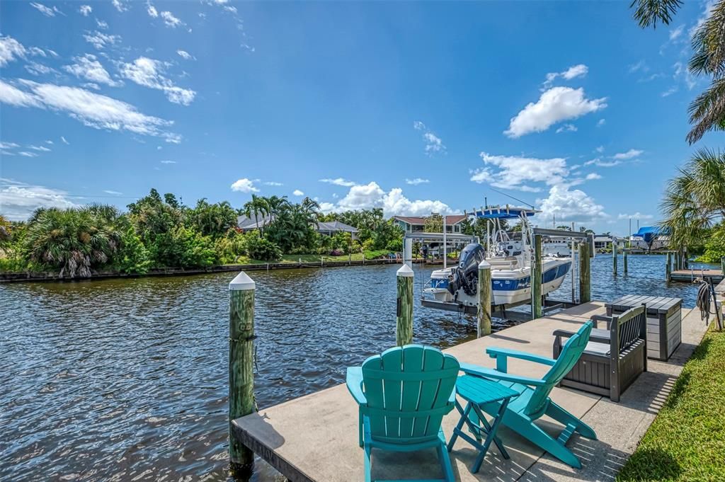 Activo con contrato: $610,000 (3 camas, 2 baños, 1926 Pies cuadrados)