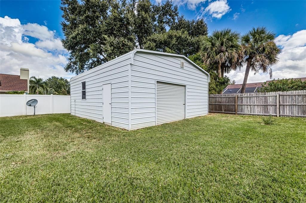 合同活跃: $340,000 (3 贝兹, 2 浴室, 1951 平方英尺)