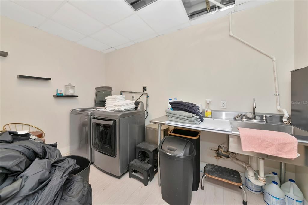 En Venta: $3,800,000 (0 camas, 0 baños, 8165 Pies cuadrados)