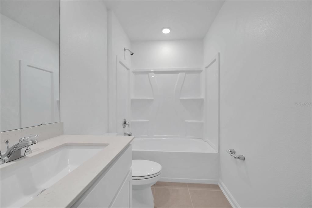 For Rent: $2,200 (4 beds, 2 baths, 1874 Square Feet)