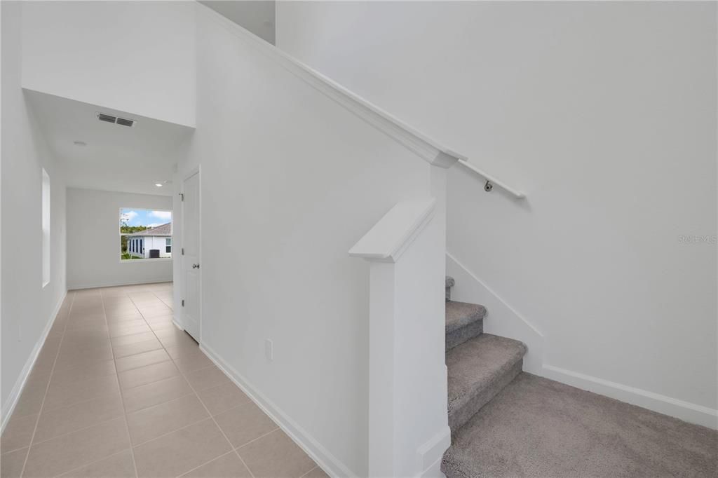 For Rent: $2,200 (4 beds, 2 baths, 1874 Square Feet)