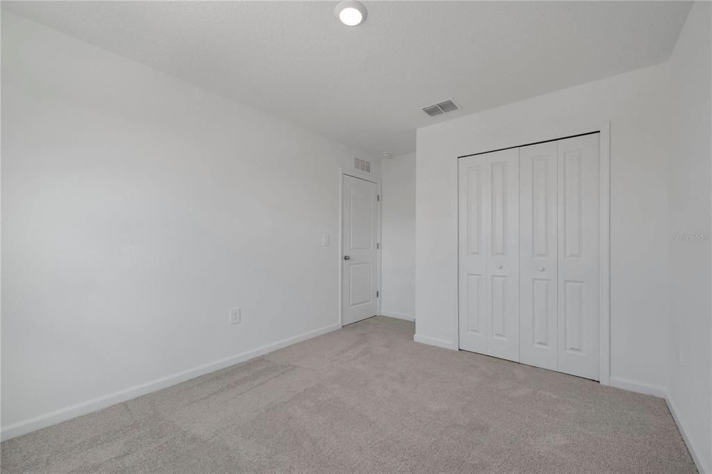 For Rent: $2,200 (4 beds, 2 baths, 1874 Square Feet)