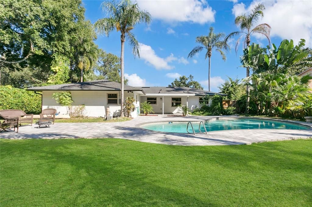 待售: $565,000 (4 贝兹, 2 浴室, 1843 平方英尺)