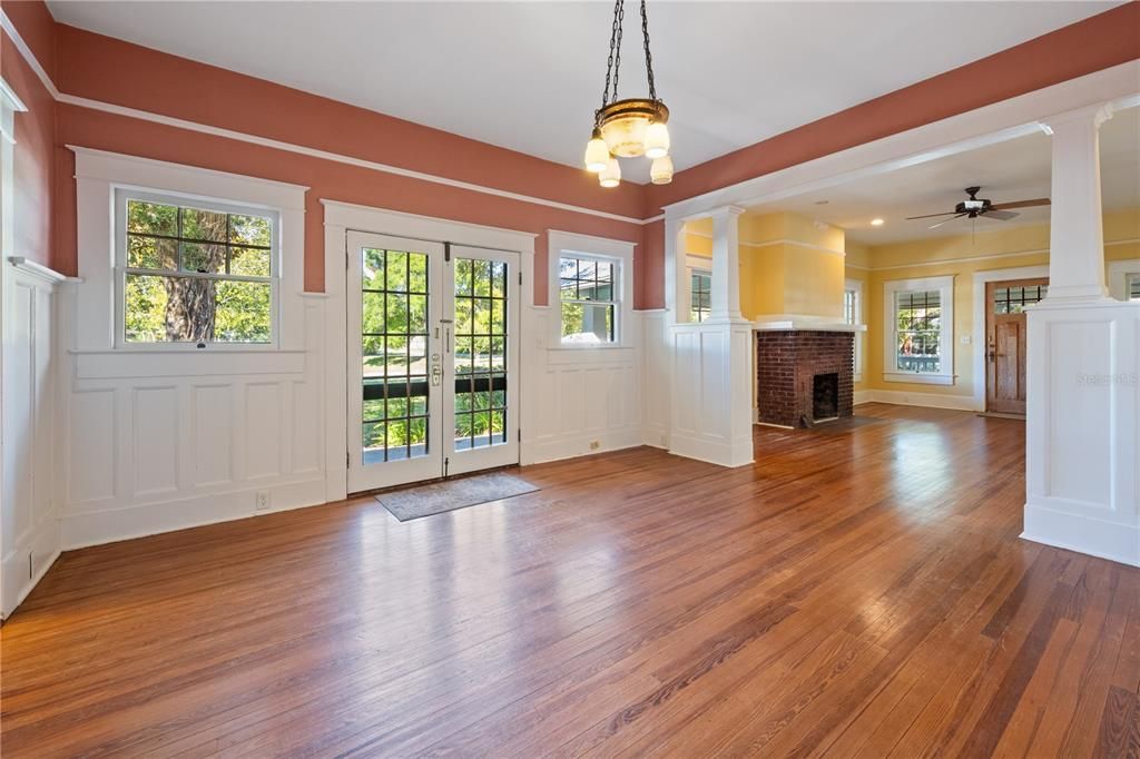 待售: $325,000 (3 贝兹, 2 浴室, 1815 平方英尺)