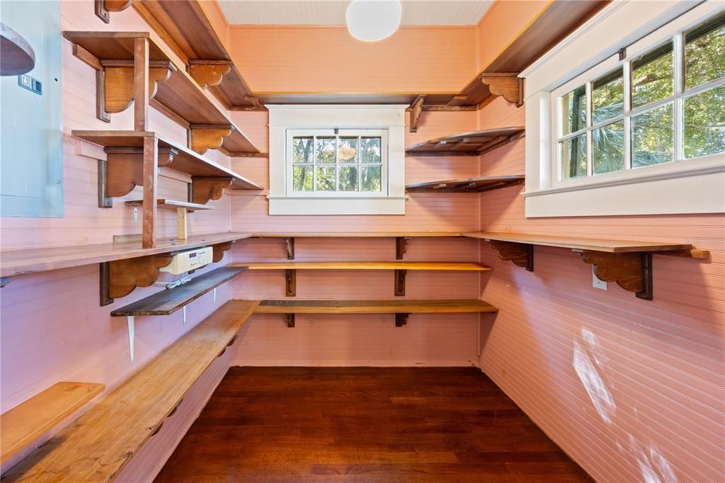 待售: $325,000 (3 贝兹, 2 浴室, 1815 平方英尺)