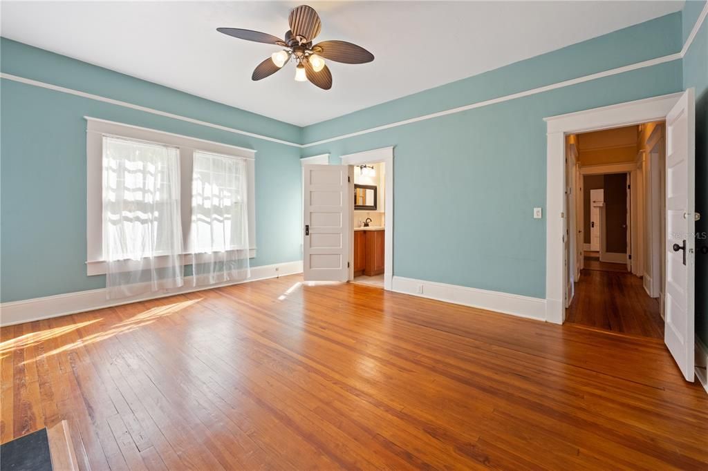 待售: $325,000 (3 贝兹, 2 浴室, 1815 平方英尺)