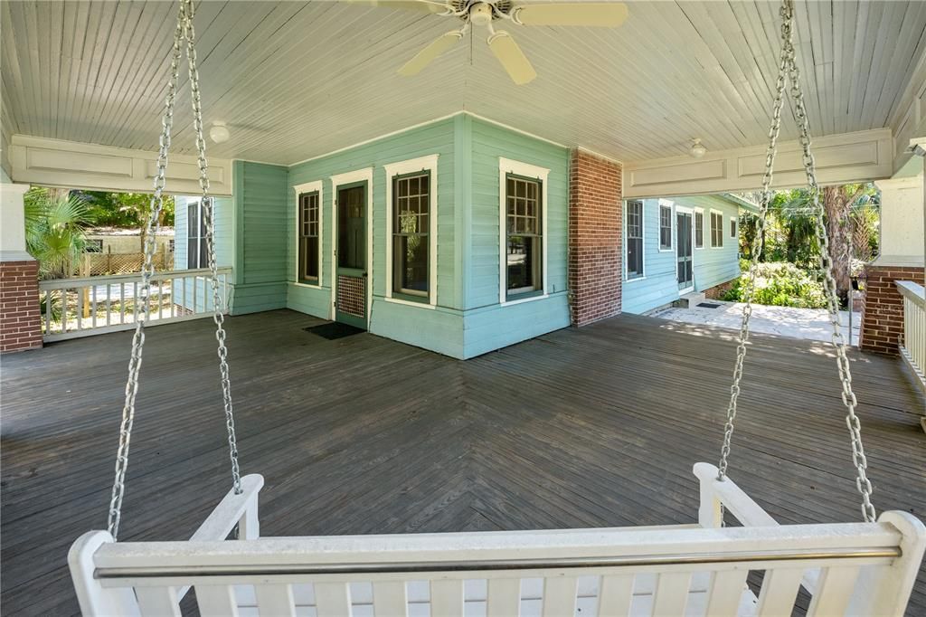 待售: $325,000 (3 贝兹, 2 浴室, 1815 平方英尺)