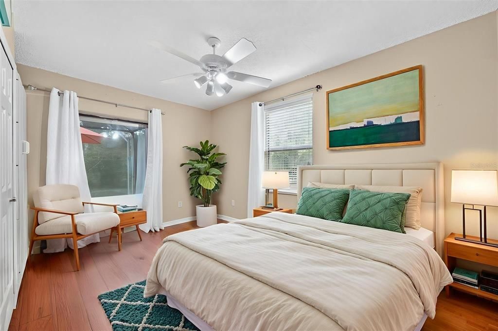 For Sale: $725,000 (5 beds, 4 baths, 2473 Square Feet)