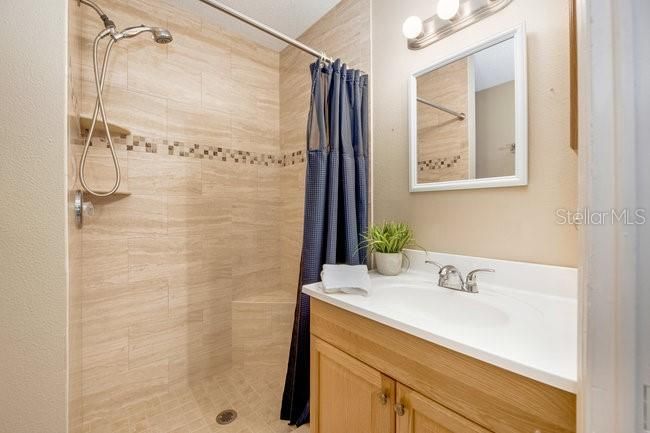 For Sale: $725,000 (5 beds, 4 baths, 2473 Square Feet)