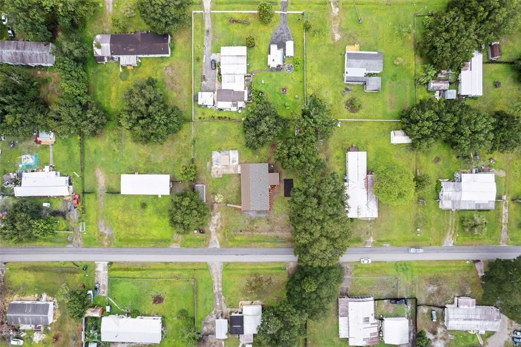 Под контрактом: $279,900 (4 спален, 2 ванн, 1440 Квадратных фут)