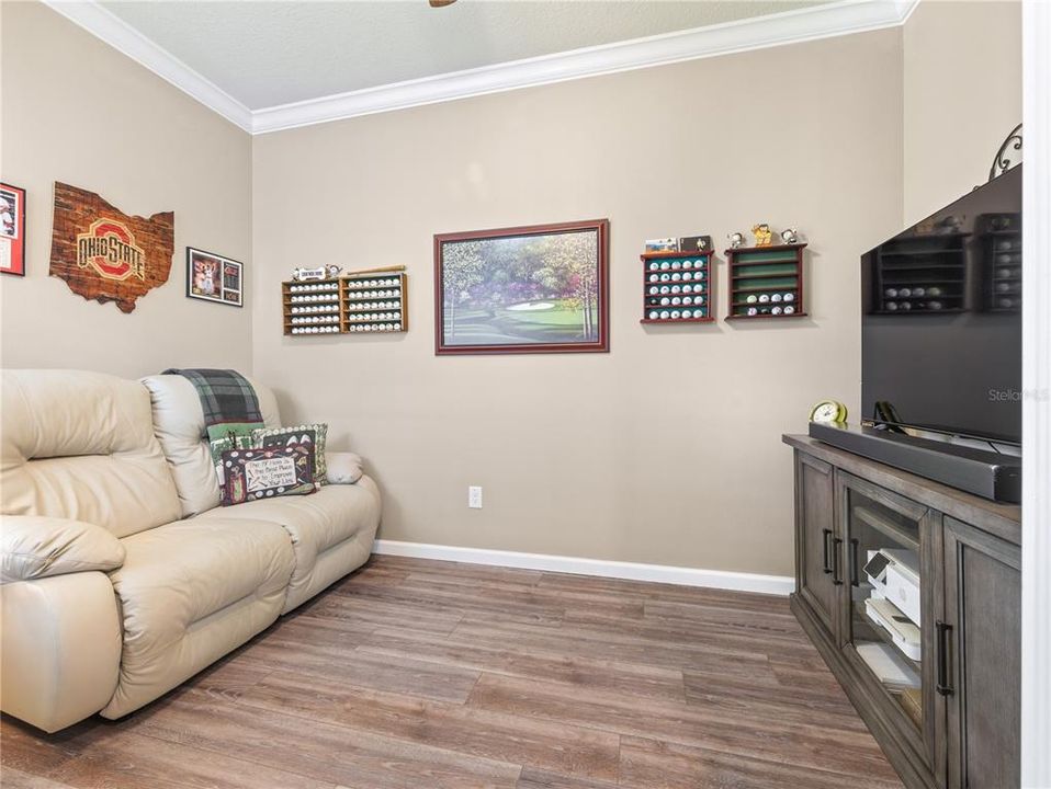 Под контрактом: $293,392 (2 спален, 2 ванн, 1432 Квадратных фут)