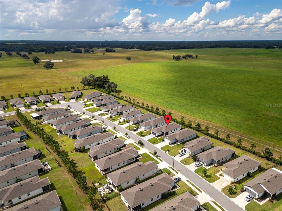 Под контрактом: $293,392 (2 спален, 2 ванн, 1432 Квадратных фут)