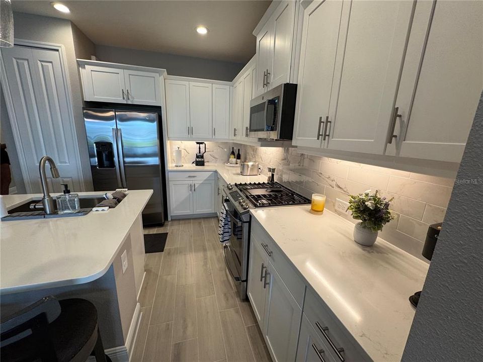 For Rent: $6,000 (2 beds, 2 baths, 1524 Square Feet)