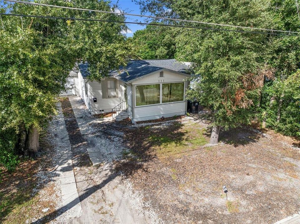 For Sale: $445,000 (3 beds, 2 baths, 1172 Square Feet)