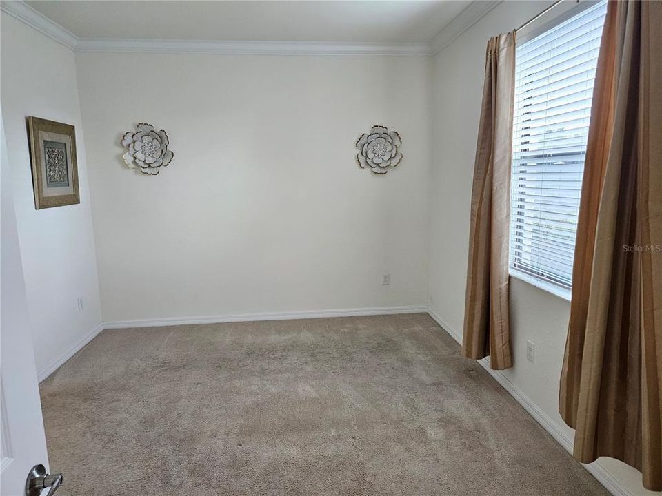 For Rent: $2,100 (3 beds, 2 baths, 1412 Square Feet)