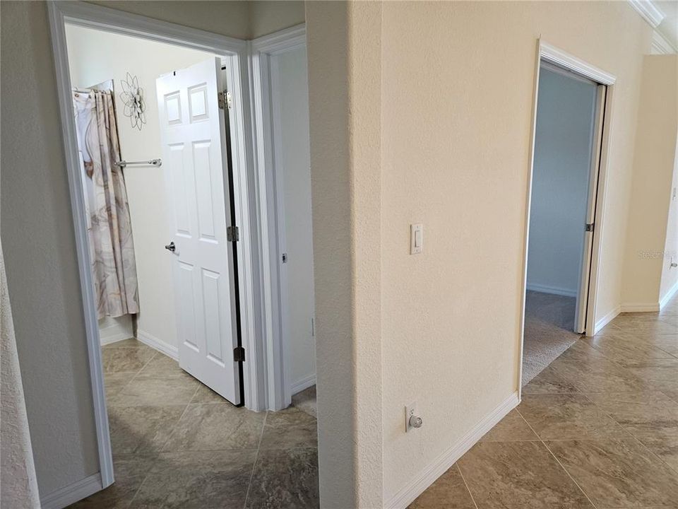 For Rent: $2,100 (3 beds, 2 baths, 1412 Square Feet)