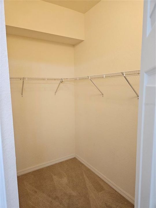 For Rent: $2,100 (3 beds, 2 baths, 1412 Square Feet)