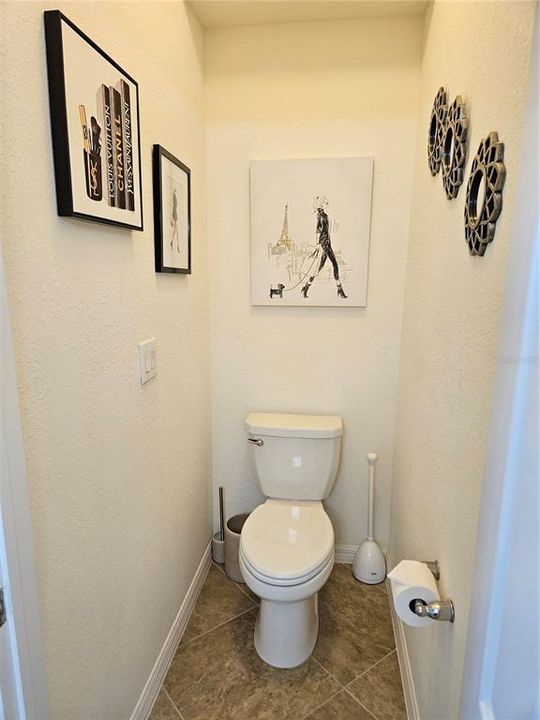 For Rent: $2,100 (3 beds, 2 baths, 1412 Square Feet)