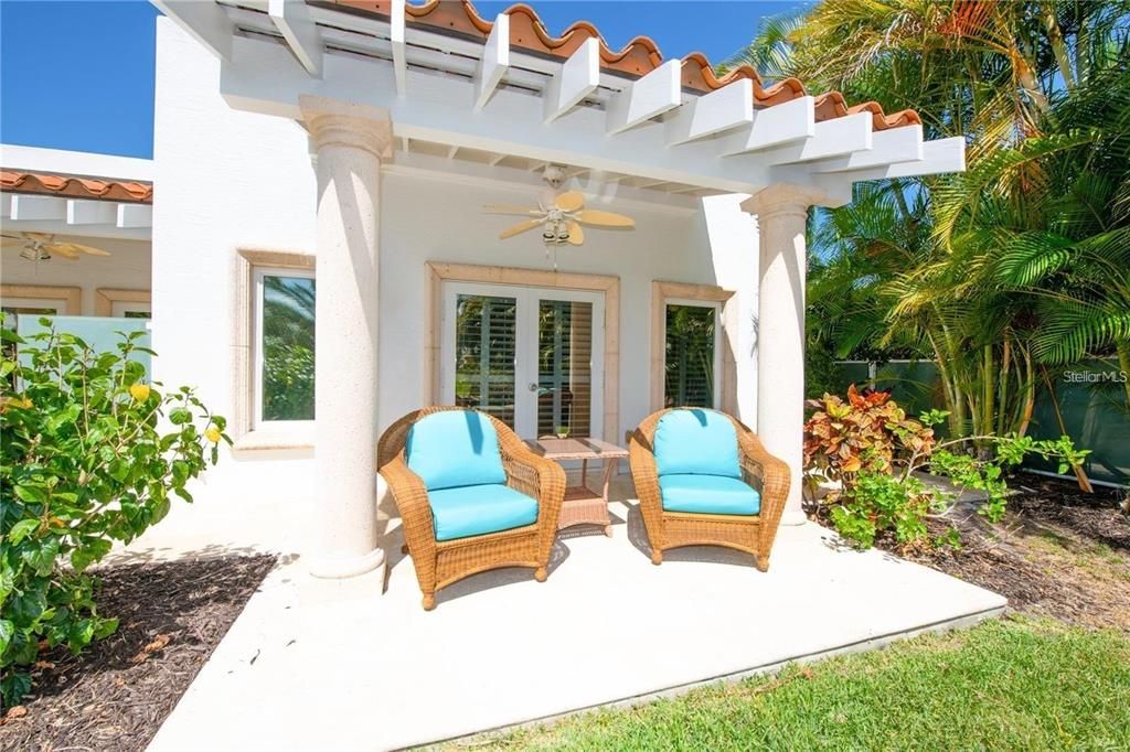 For Rent: $11,500 (3 beds, 3 baths, 2507 Square Feet)