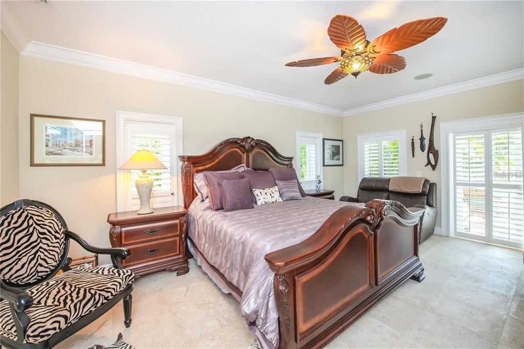 For Rent: $11,500 (3 beds, 3 baths, 2507 Square Feet)