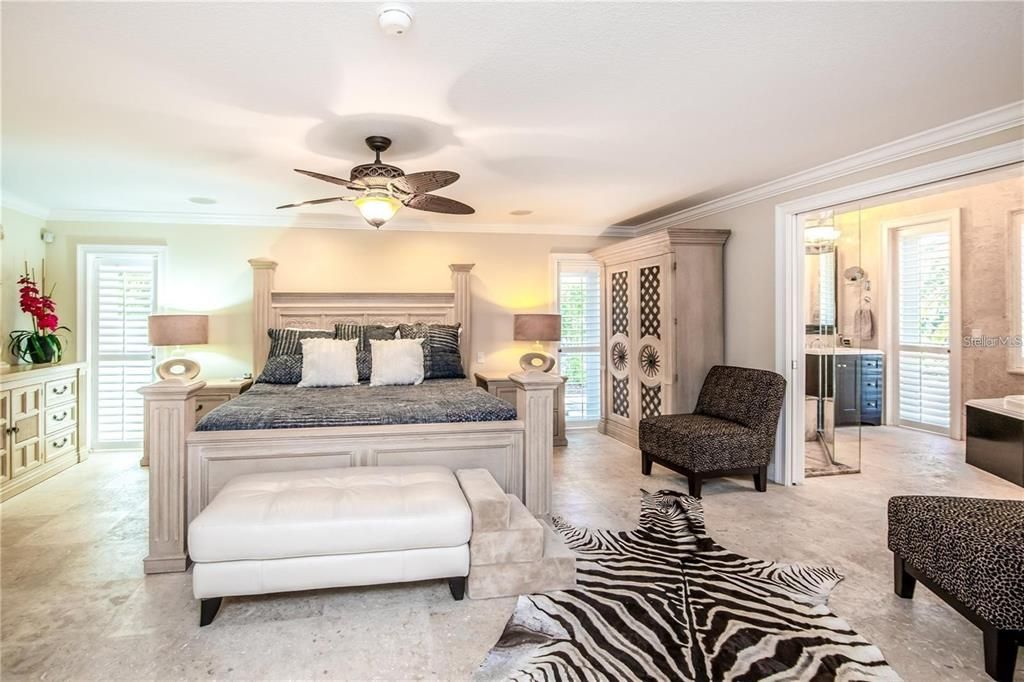 For Rent: $11,500 (3 beds, 3 baths, 2507 Square Feet)