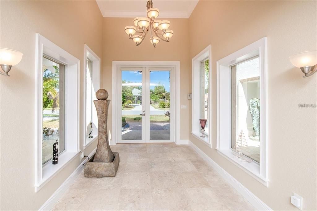 For Rent: $11,500 (3 beds, 3 baths, 2507 Square Feet)