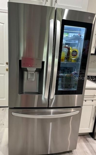 Под контрактом: $399,000 (2 спален, 2 ванн, 1698 Квадратных фут)