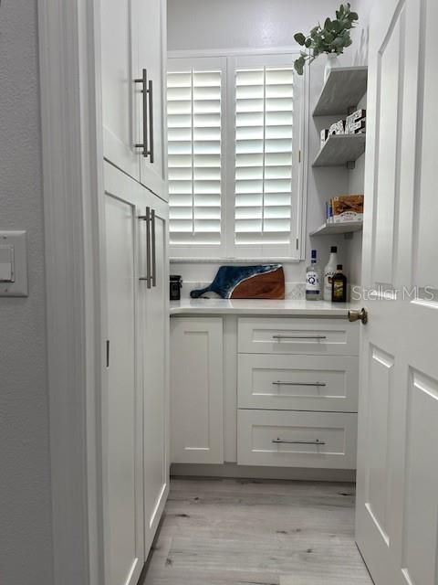 Под контрактом: $399,000 (2 спален, 2 ванн, 1698 Квадратных фут)