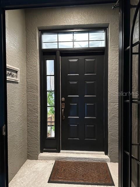 Под контрактом: $399,000 (2 спален, 2 ванн, 1698 Квадратных фут)