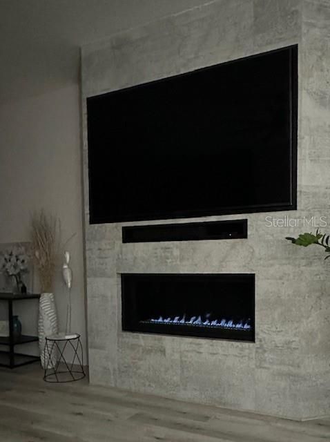 Под контрактом: $399,000 (2 спален, 2 ванн, 1698 Квадратных фут)