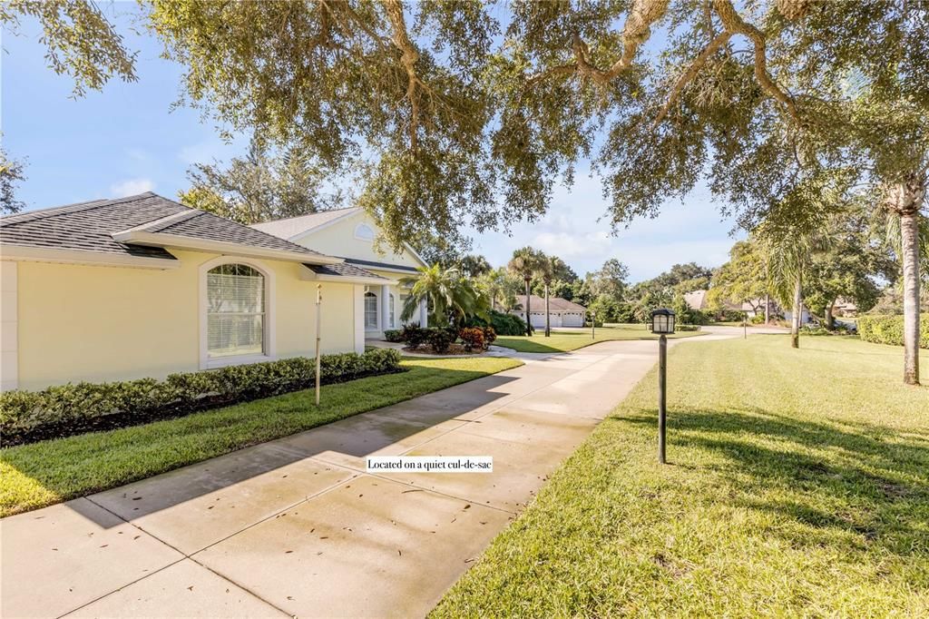 合同活跃: $999,999 (3 贝兹, 3 浴室, 3027 平方英尺)