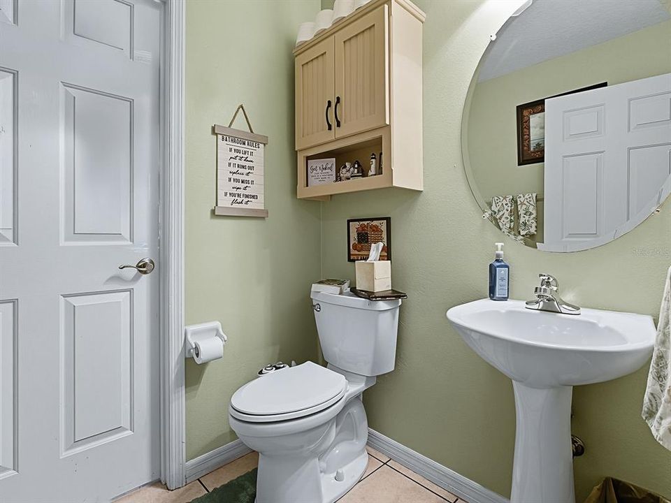 For Sale: $349,900 (3 beds, 2 baths, 2133 Square Feet)