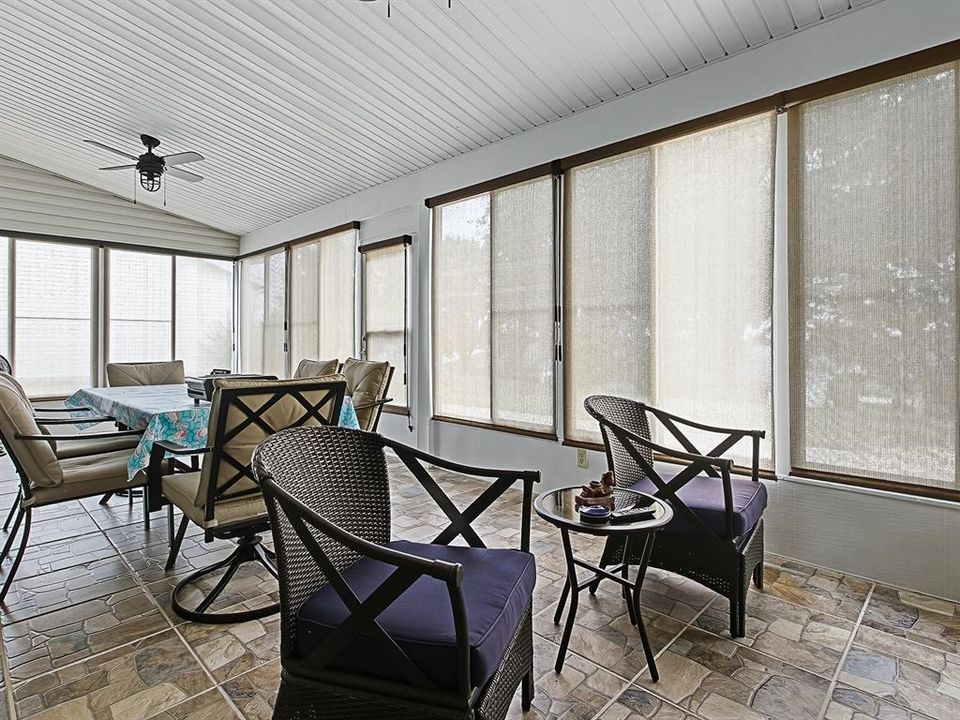 For Sale: $349,900 (3 beds, 2 baths, 2133 Square Feet)