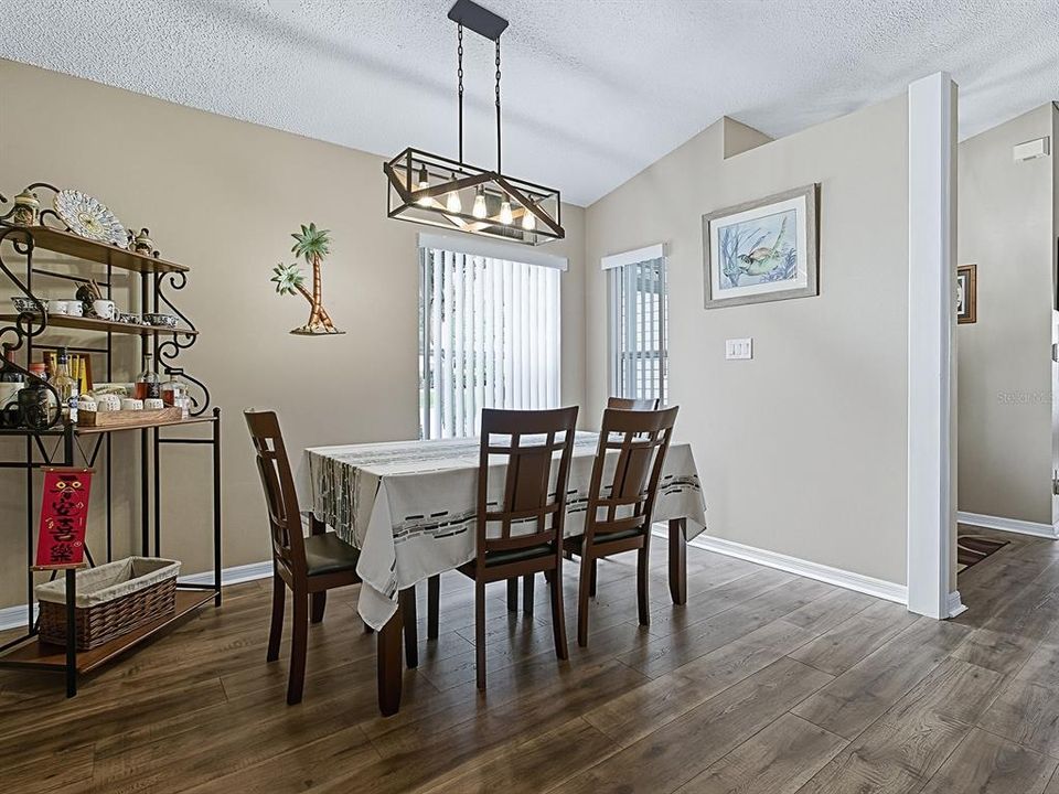 For Sale: $349,900 (3 beds, 2 baths, 2133 Square Feet)