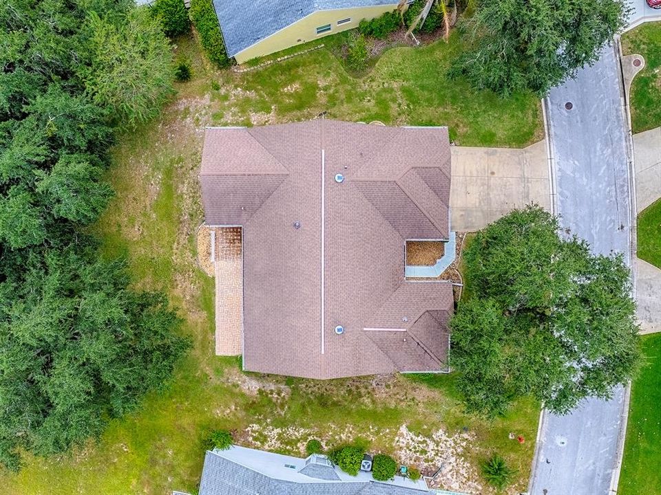 For Sale: $349,900 (3 beds, 2 baths, 2133 Square Feet)