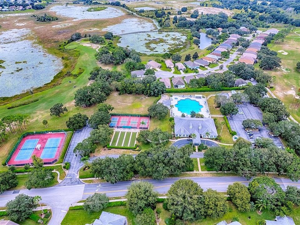 For Sale: $349,900 (3 beds, 2 baths, 2133 Square Feet)