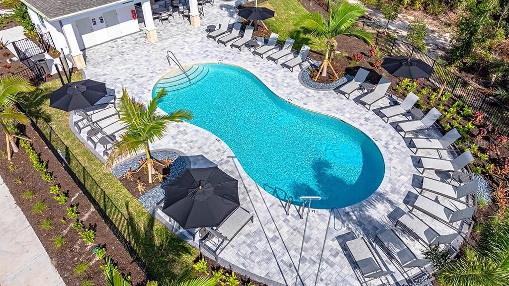 Active With Contract: $688,174 (4 beds, 3 baths, 2394 Square Feet)