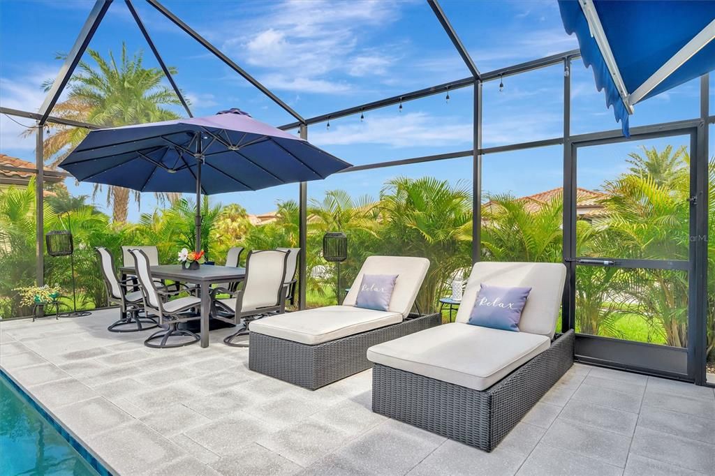 Active With Contract: $879,000 (4 beds, 3 baths, 2406 Square Feet)