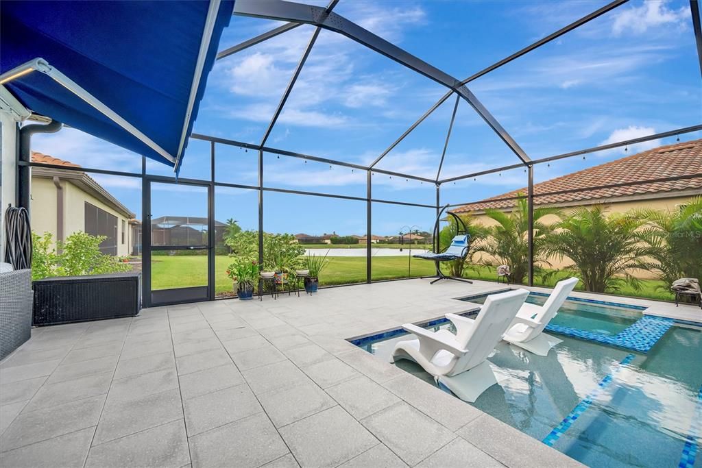 Active With Contract: $879,000 (4 beds, 3 baths, 2406 Square Feet)