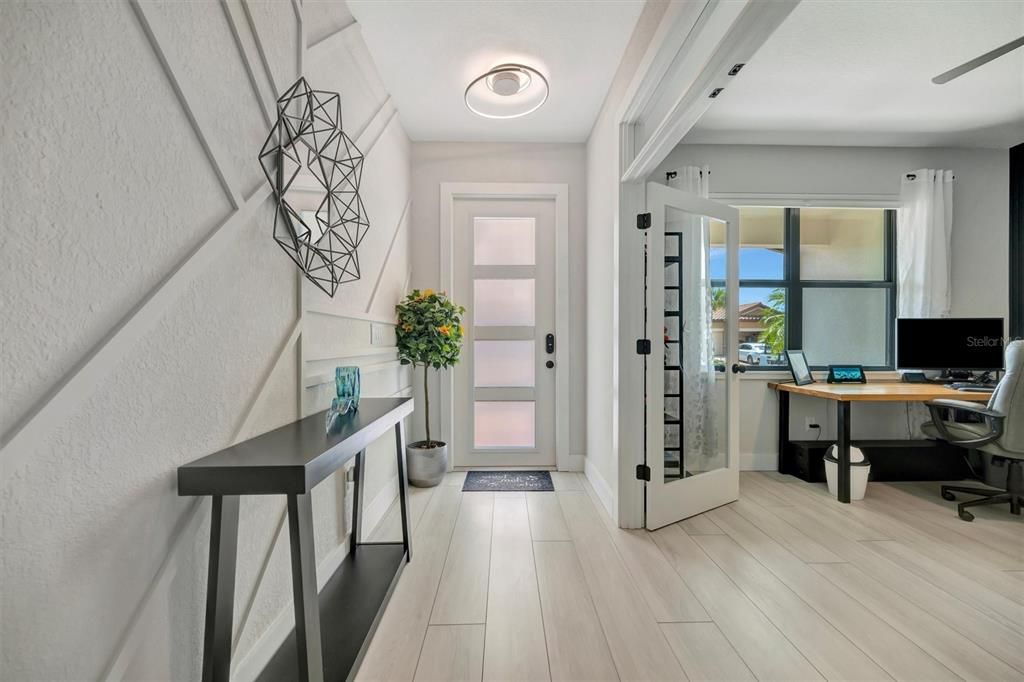 Active With Contract: $879,000 (4 beds, 3 baths, 2406 Square Feet)