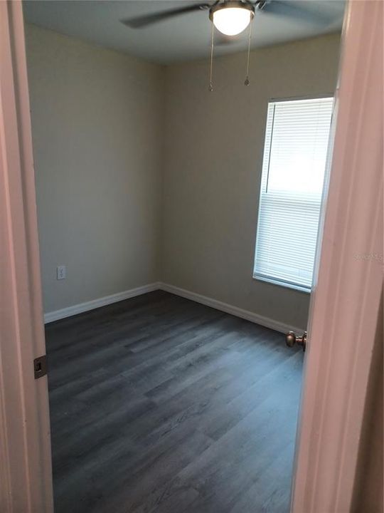 В аренду: $2,000 (4 спален, 1 ванн, 1300 Квадратных фут)