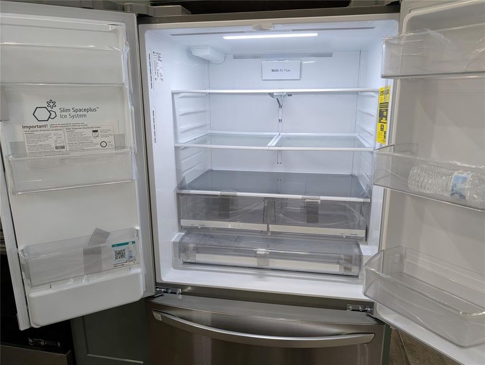 En Venta: $590,000 (3 camas, 2 baños, 1961 Pies cuadrados)