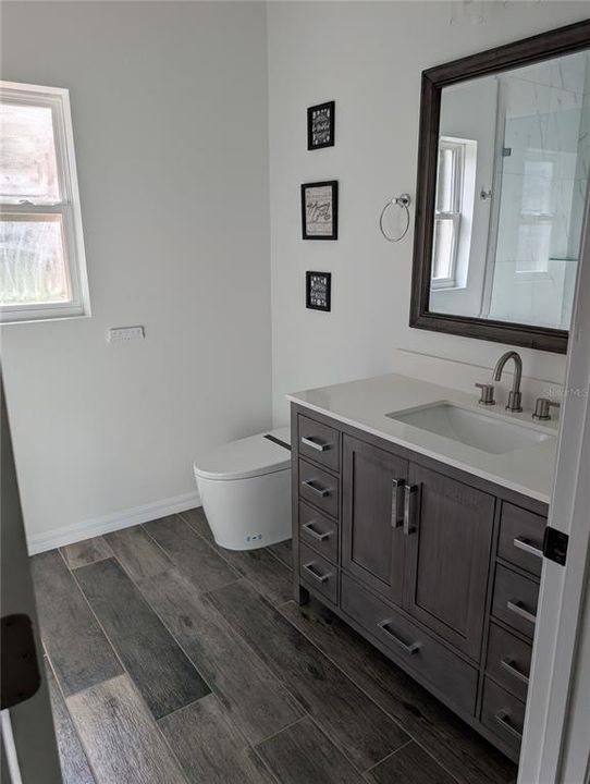 En Venta: $590,000 (3 camas, 2 baños, 1961 Pies cuadrados)